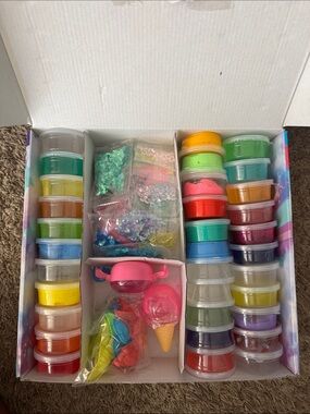 Over 3 lbs of Colorful Party Craft slime Set - Multicolor Slime & Accessories